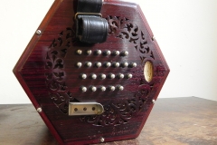 12813-concertina